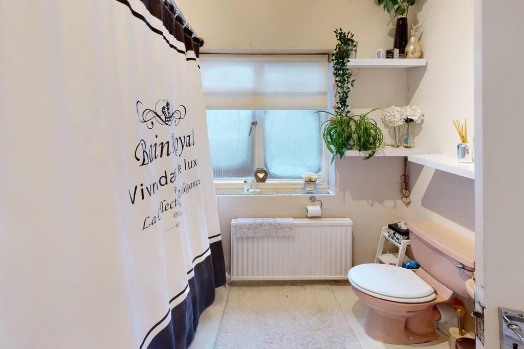 Spacious One Bedroom Flat West Hoathley Buitenkant foto